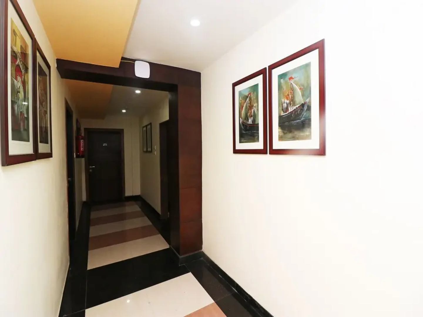 Capital O 40848 Hotel Mirabel