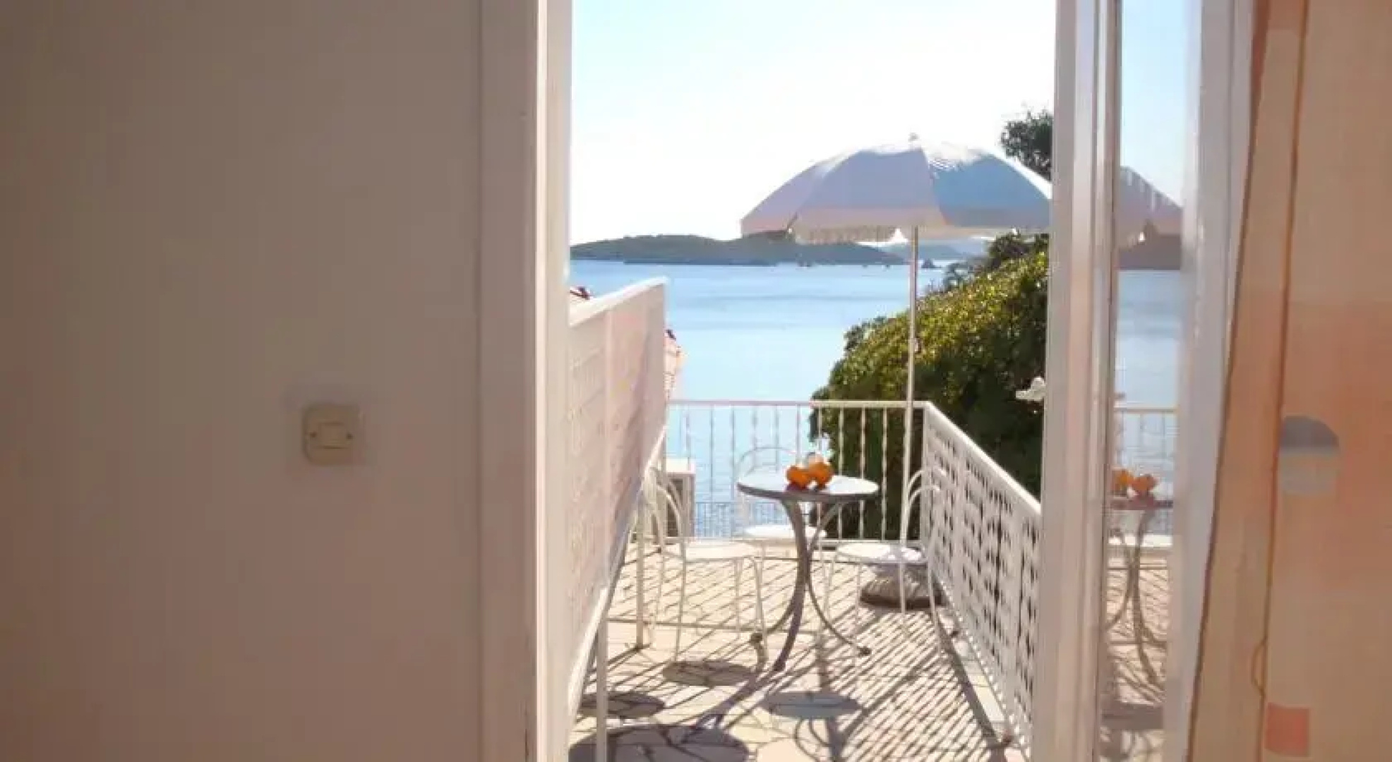 Apartments Villa Orebic