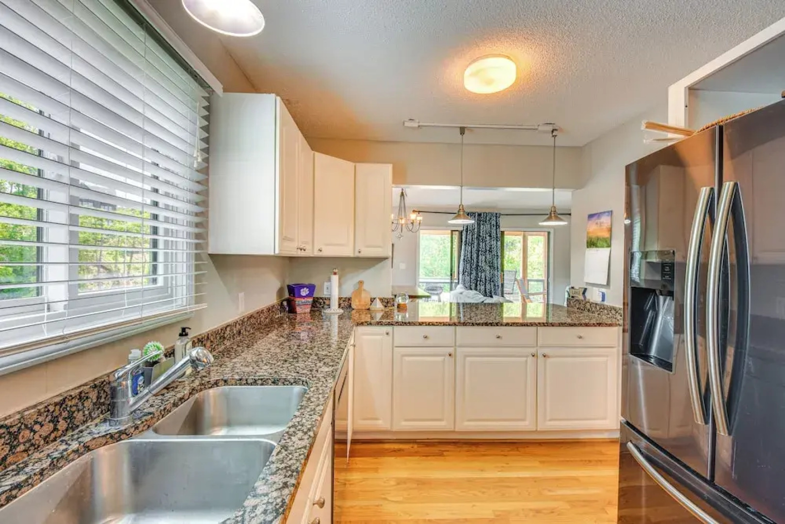 7 Mi to Clemson Stadiums: Lake Keowee Getaway!