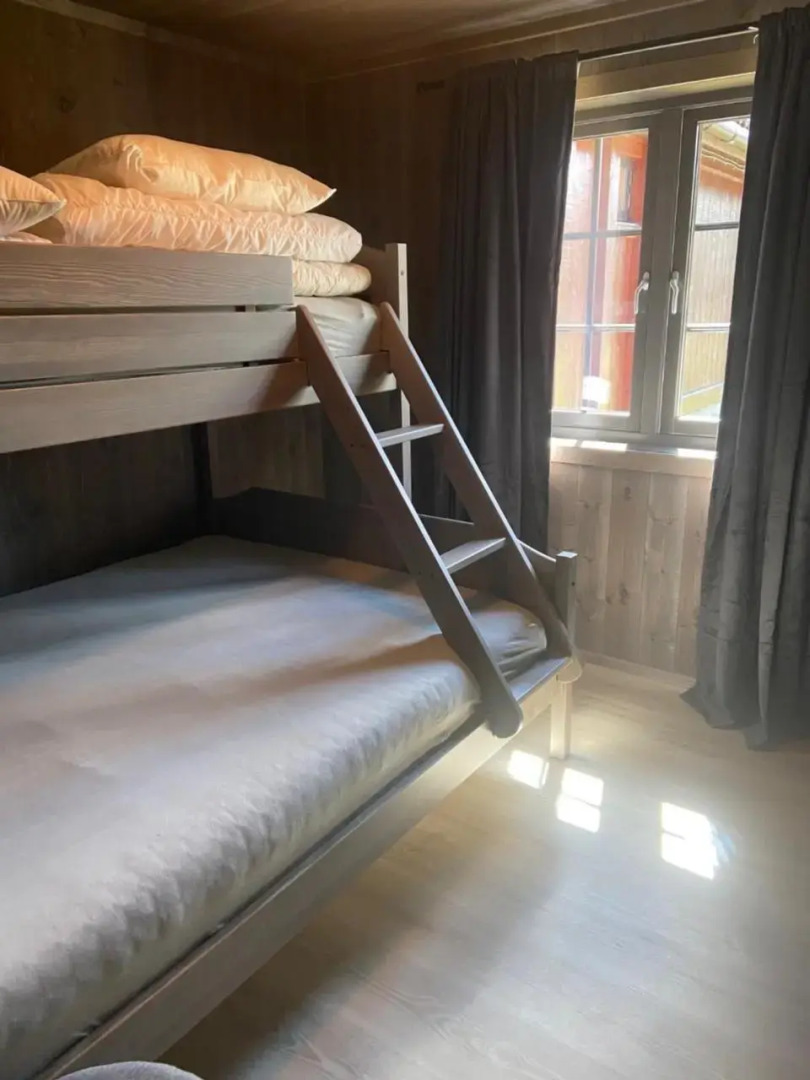 Jotunheimen Husky Lodge