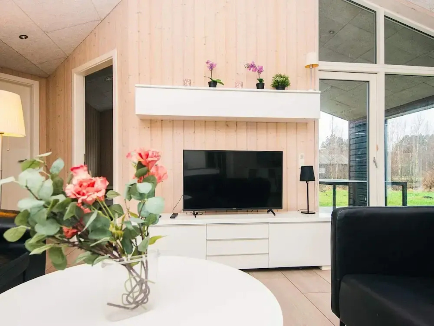 10 Person Holiday Home in Glesborg-by Traum