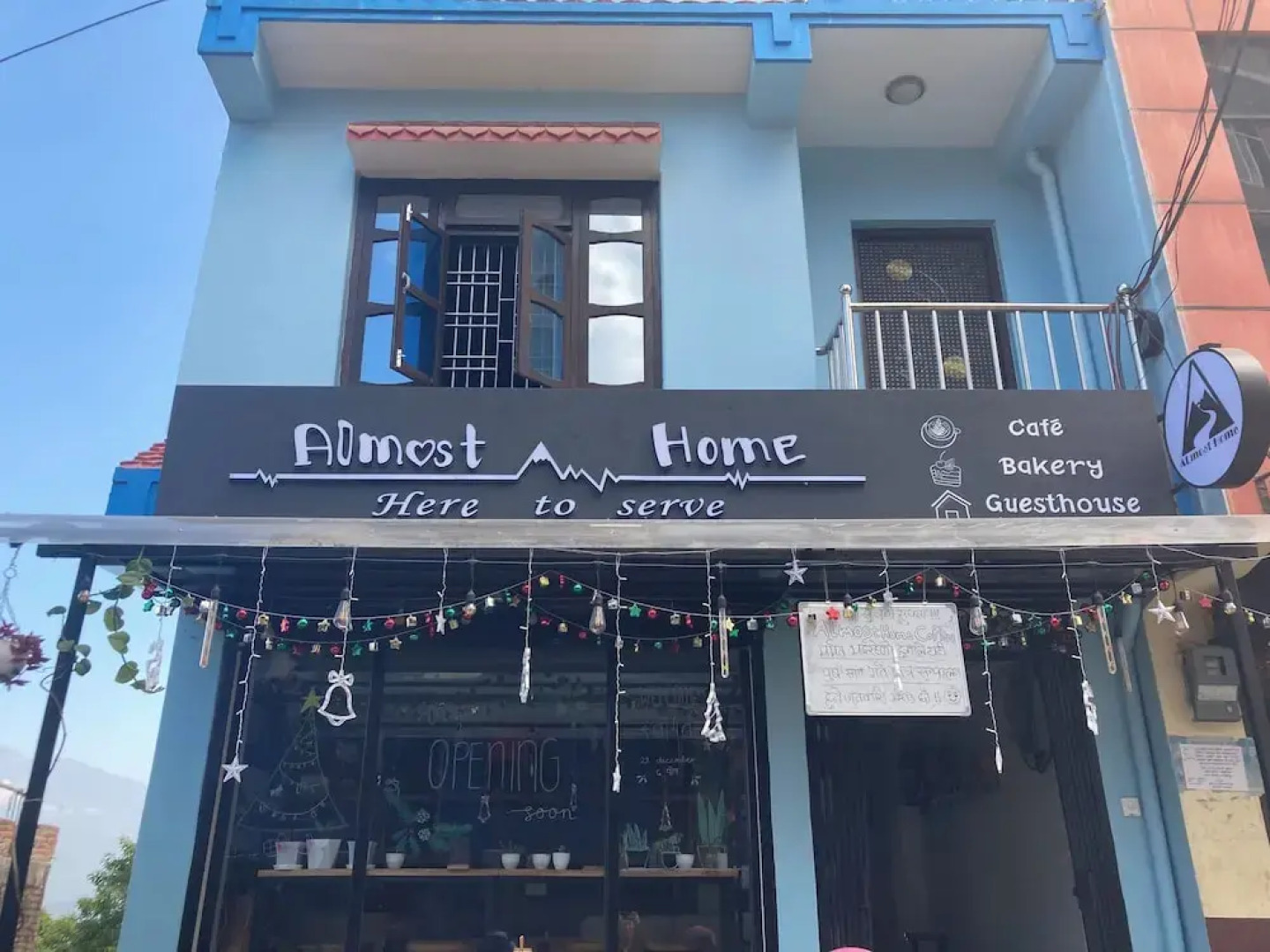 Almost Home Guest House and Cafe