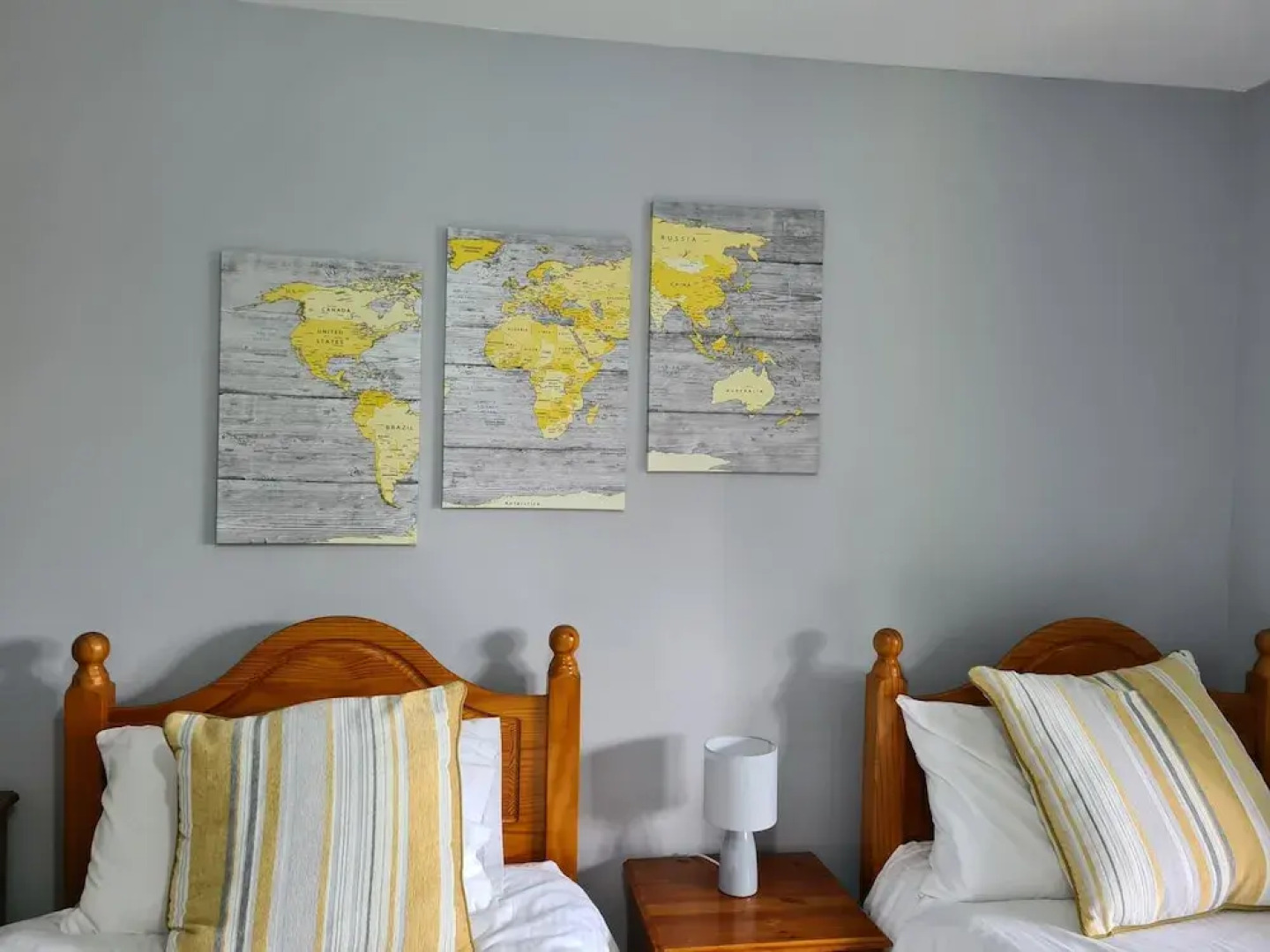 10 Valley View Lodge