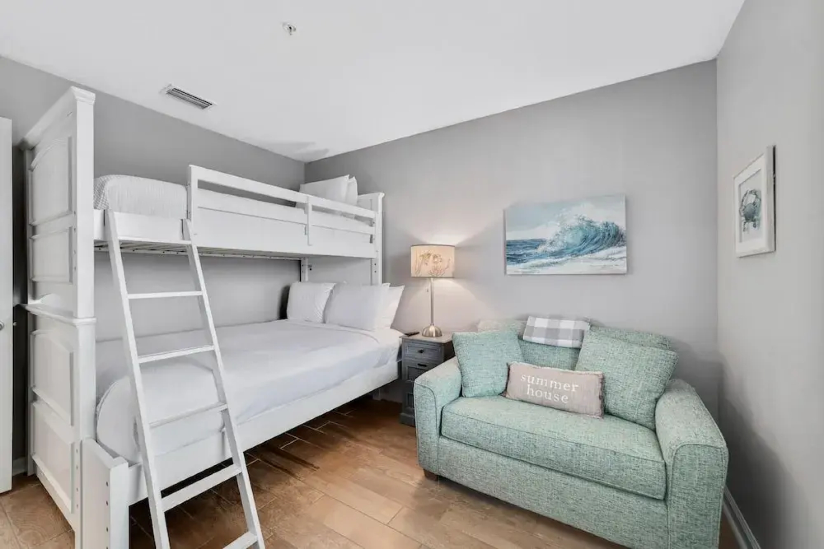 Cozy 2bd/2ba w/ View, Sleeps 6