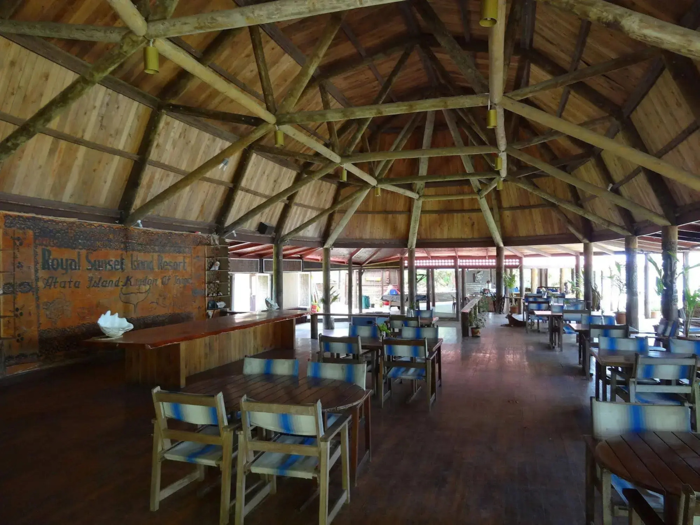 Royal Sunset Island Resort