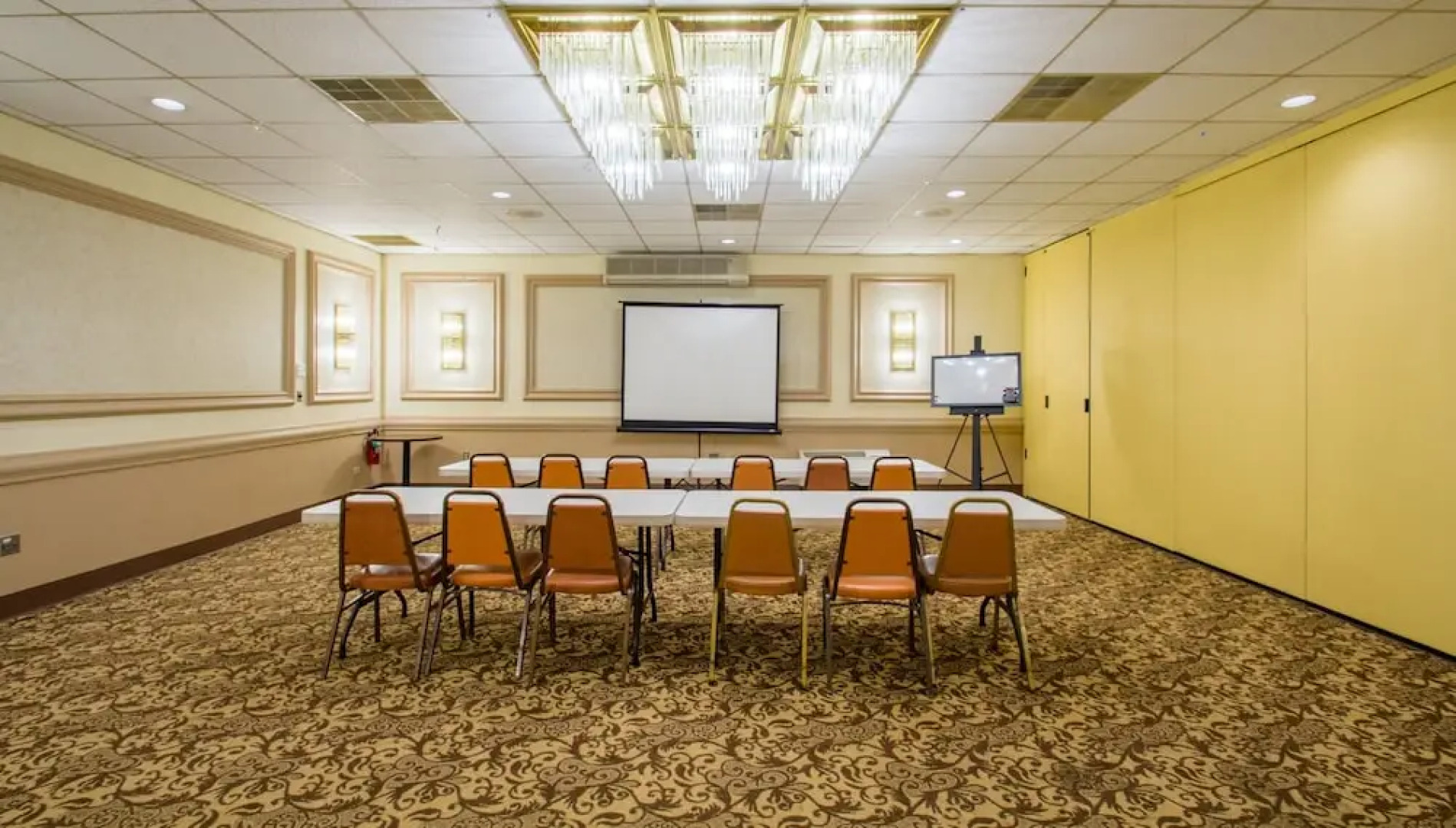 Travelodge Batavia Darien Lake Theme Park