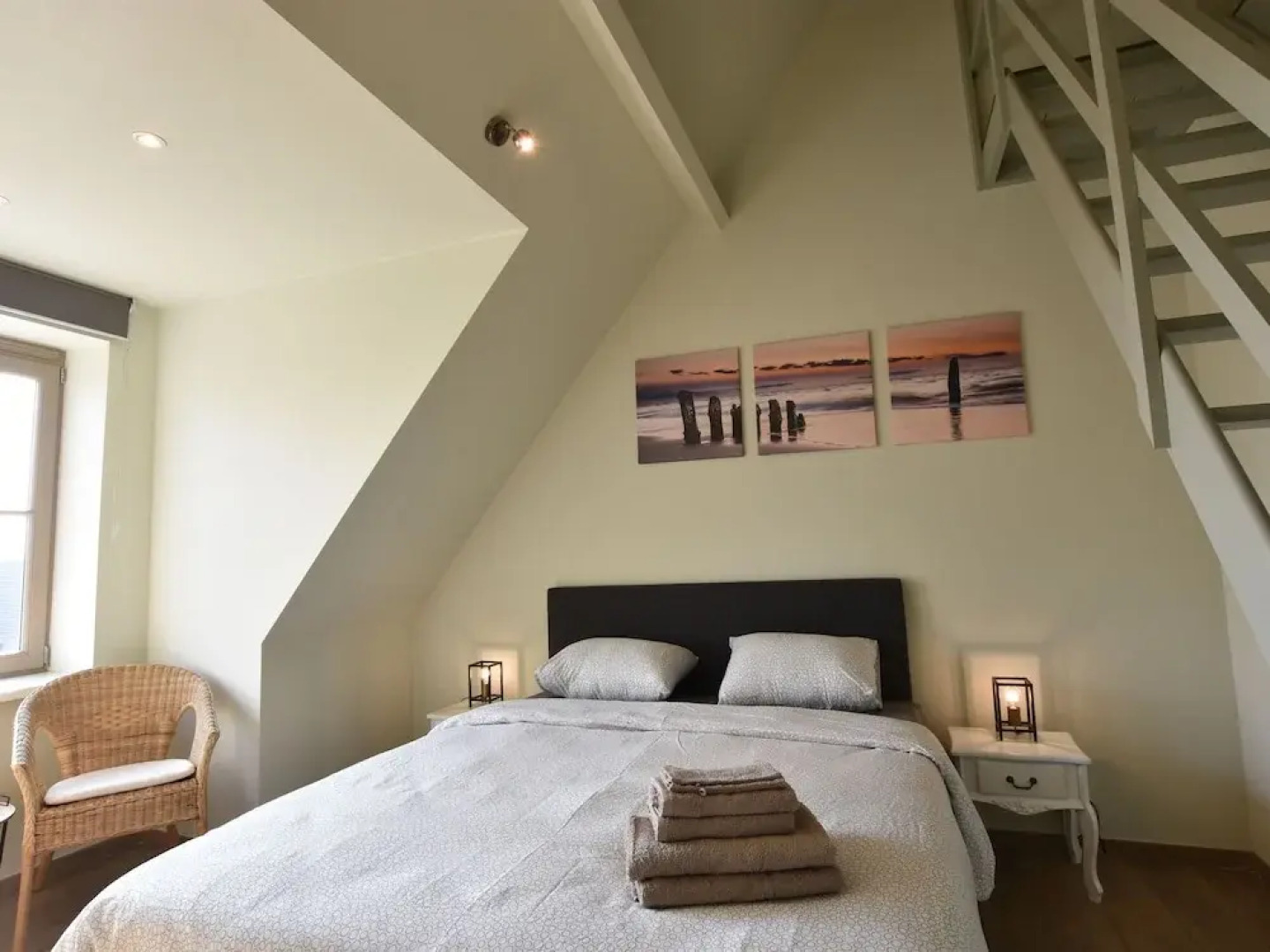 Cozy Apartment in West Flanders with Sauna & Hot Tub