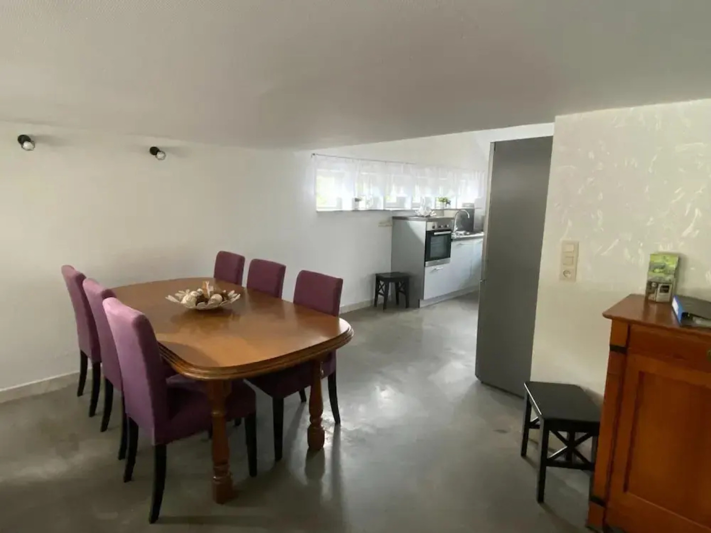 Spacious Chalet in Jalhay with Jacuzzi