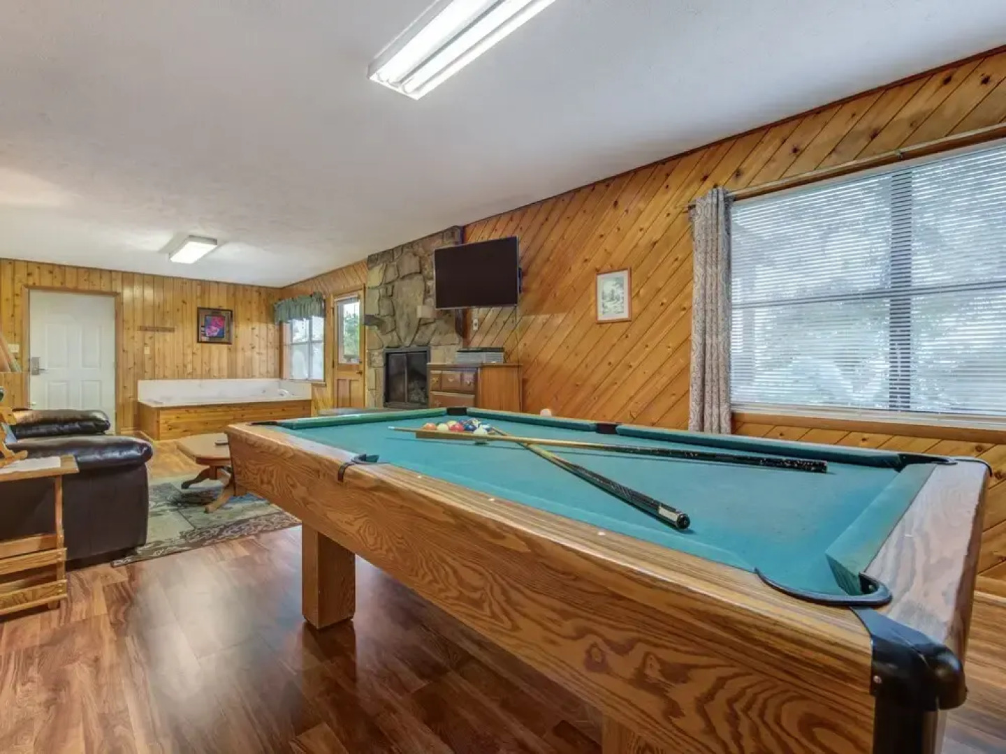 Leconte View 1 by Jackson Mountain Homes