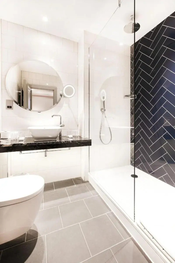 Hotel Indigo Edinburgh - Princes Street by IHG