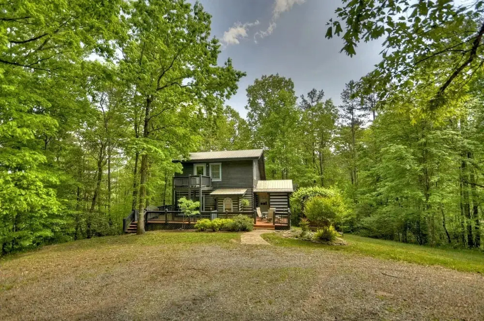 Sans Souci- Friendly Retreat