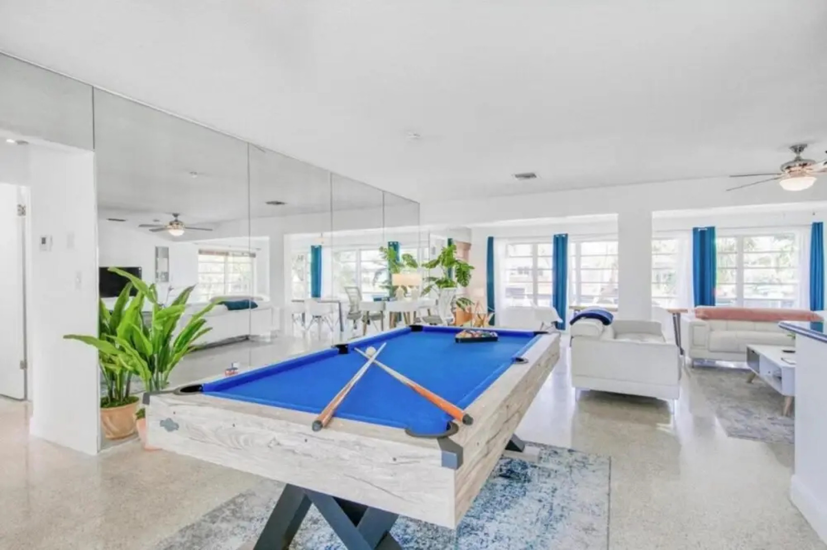 Aquapeace by The Gold Nests