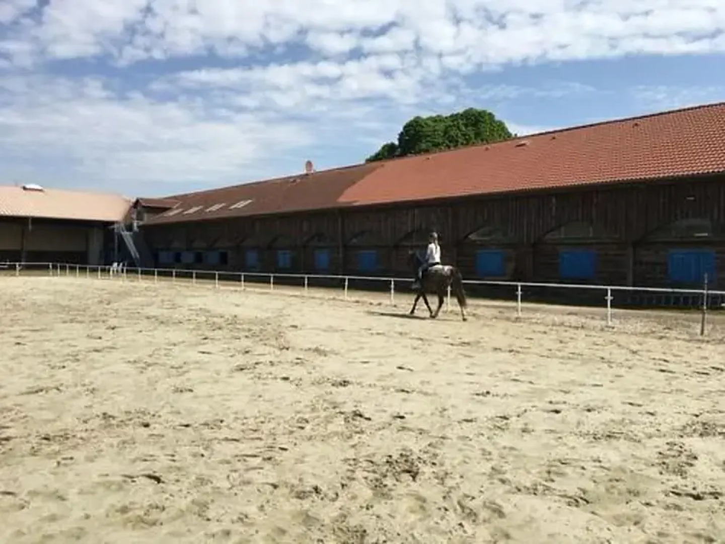 HOTEL alter Landsitz