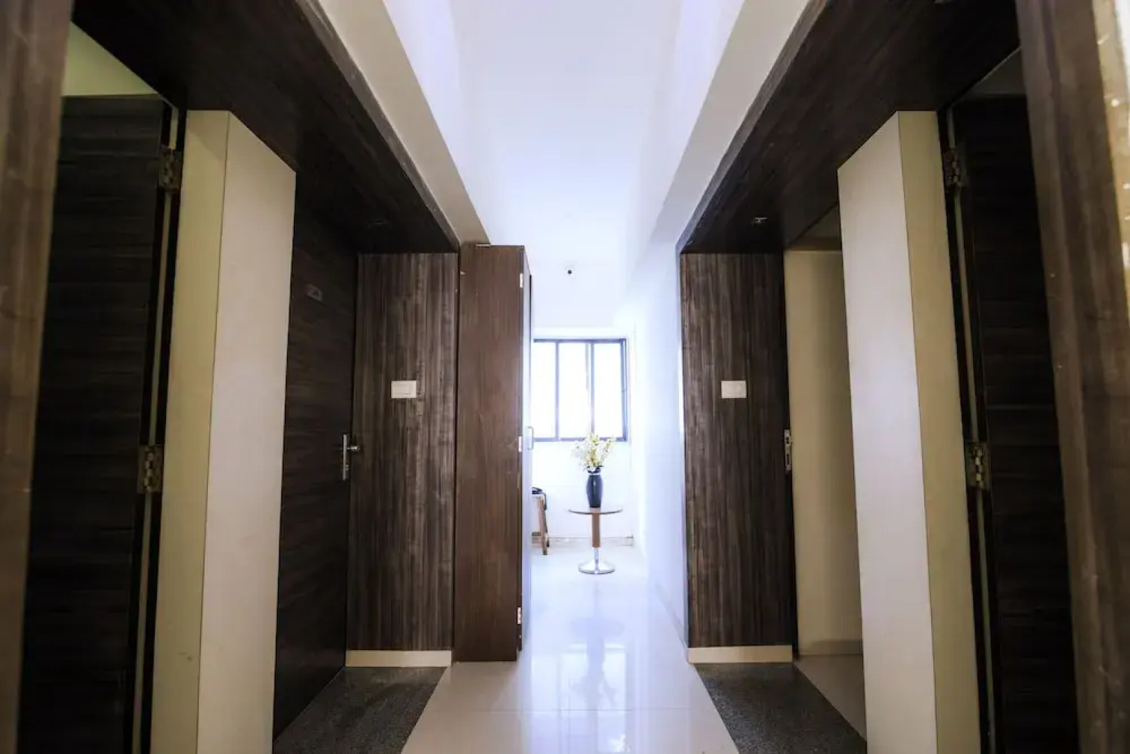 Hotel Monarch Guestline in MIDC Rabale, Navi Mumbai