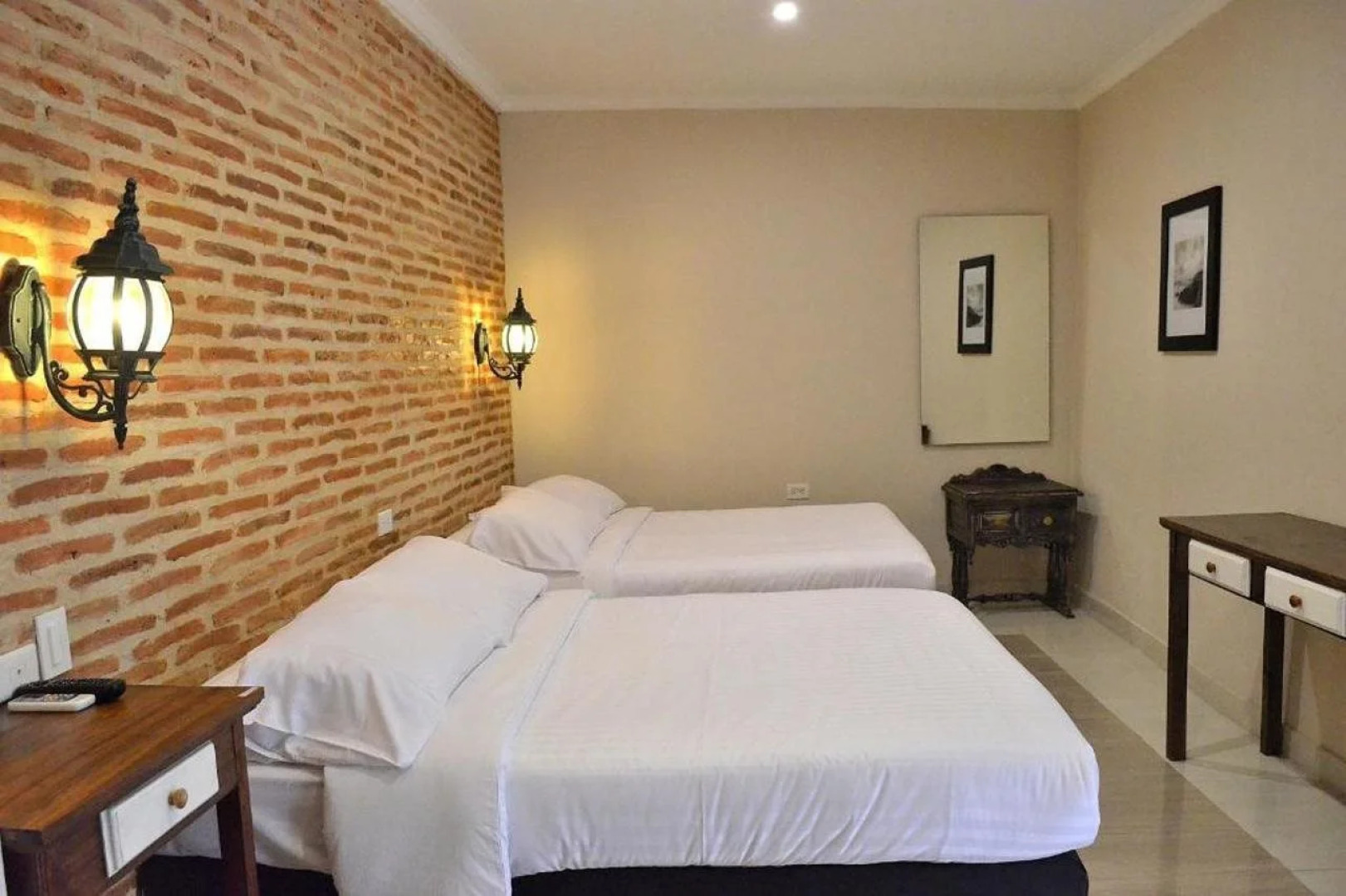 Travelodge by Wyndham Reno Downtown