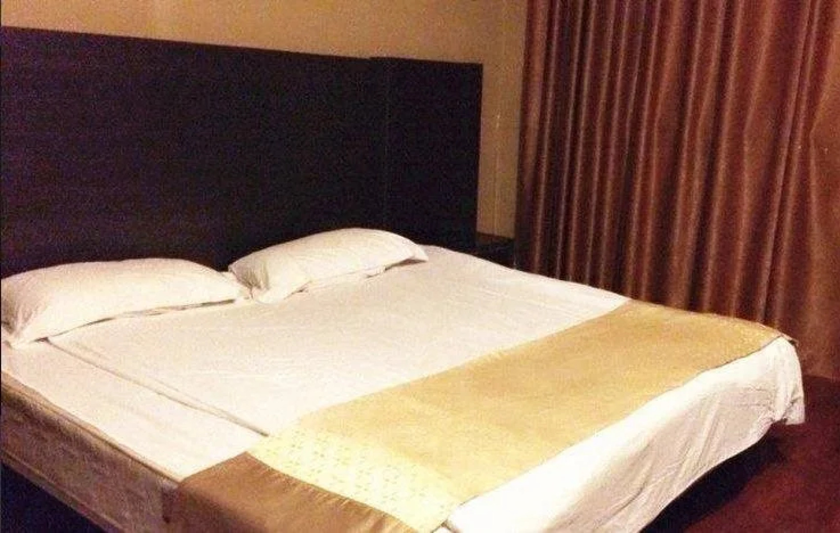 Jiangnan Mingjing Hotel