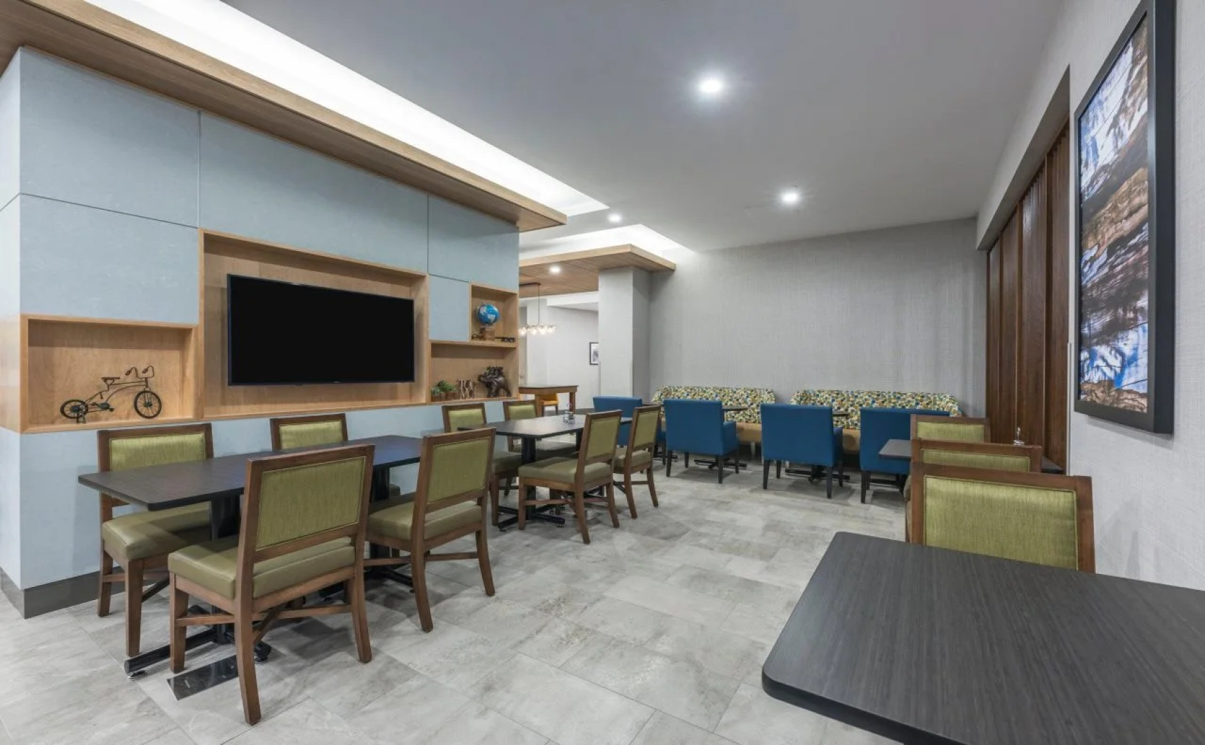 Holiday Inn Express & Suites Moncton by IHG