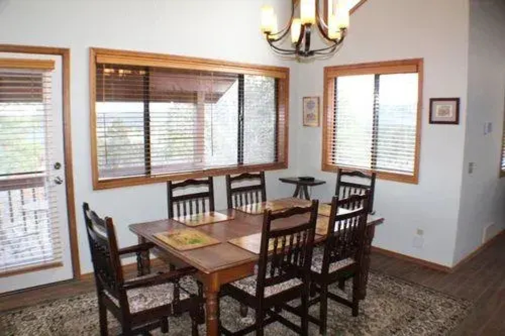 Pine Vista 3 Br Home by RedAwning