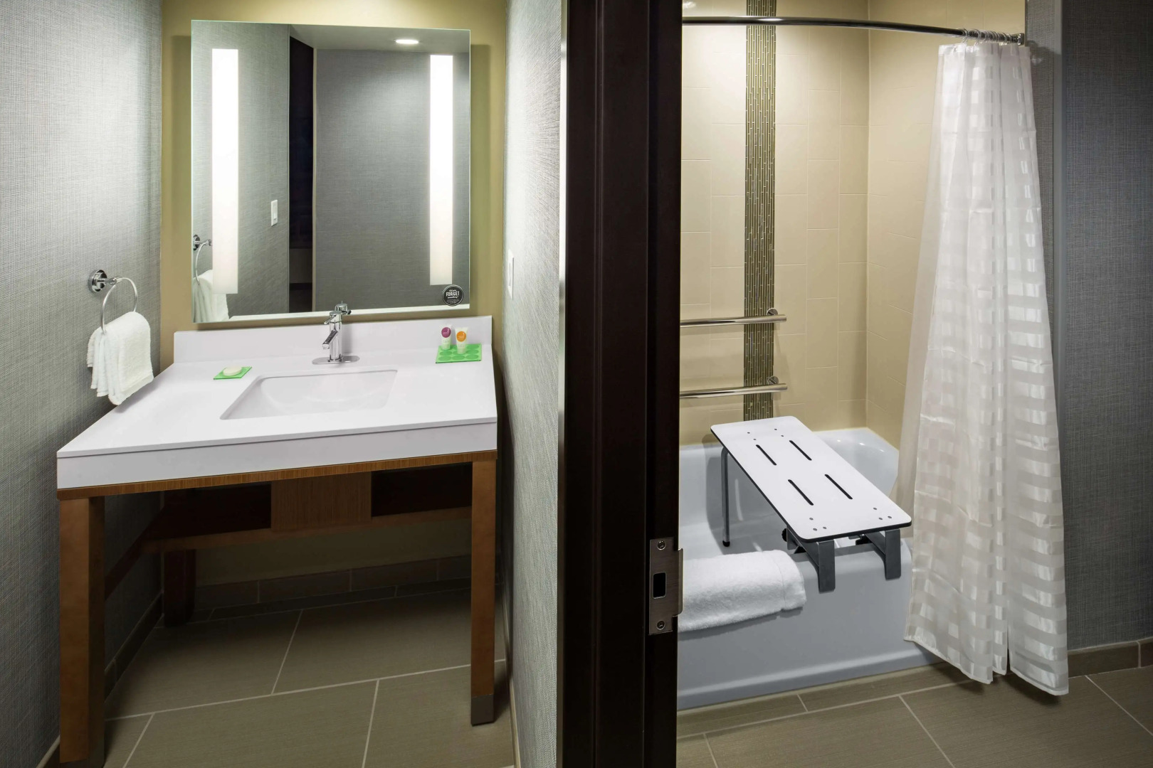 Hyatt Place Sumter / Downtown