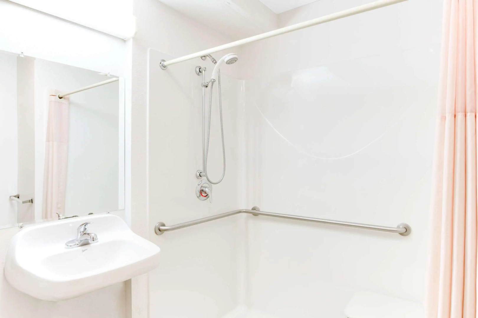 Super 8 by Wyndham Cooke City Yellowstone Park