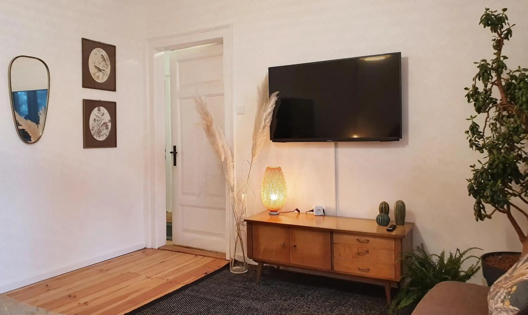 Zentral in Coburg: Exklusive Stadtwohnung – ideal für Gruppen