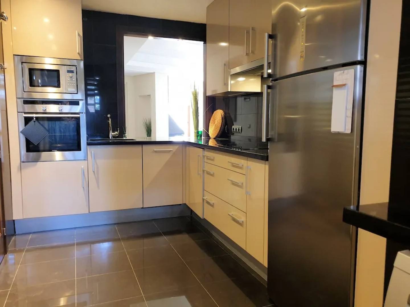 Bahia de la Plata Apartments