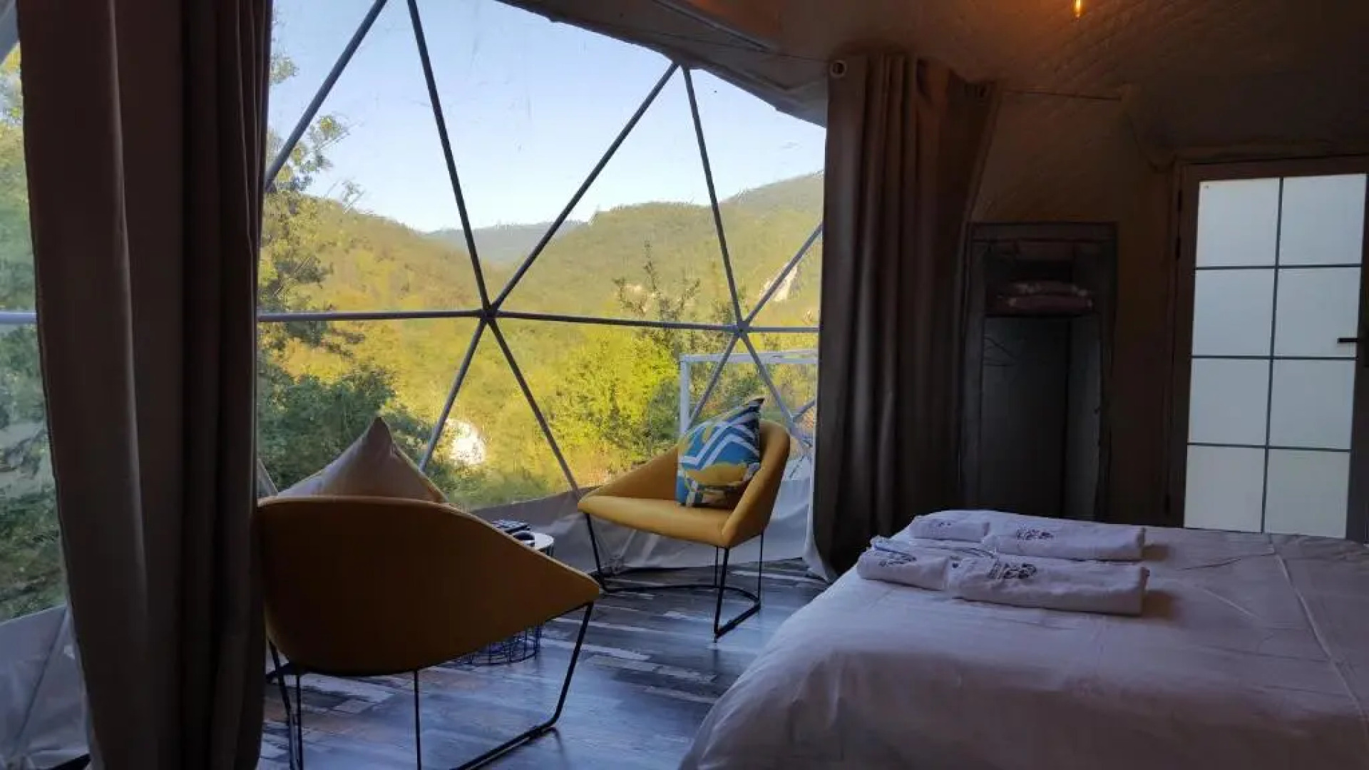 Glamping Georgia Krikhi