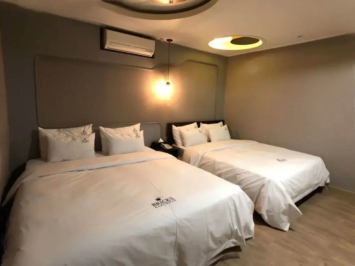 QT Motel