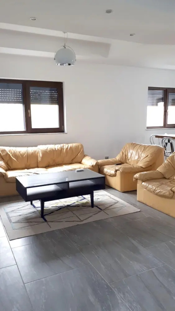 Apartment With 2 Bedrooms in Mogoșoaia, With Private Pool, Furnished Terrace and Wifi