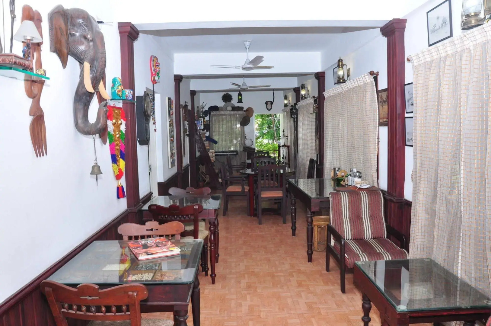 Reds Residency - Homestay