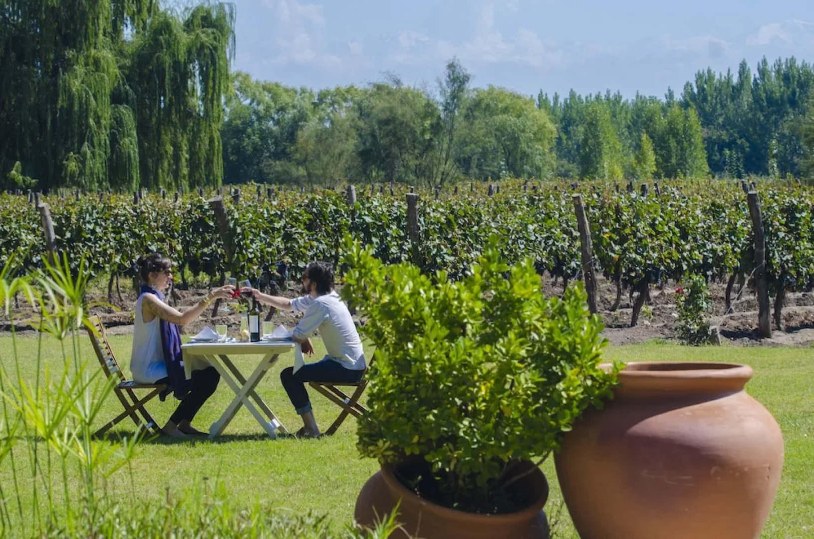 Postales by DOT Boutique