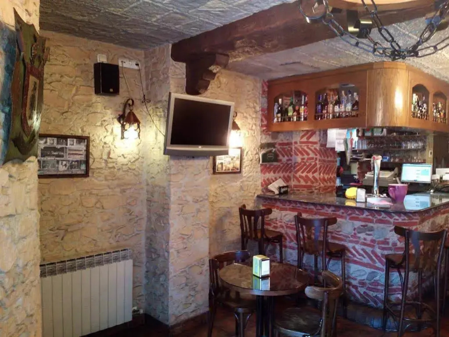 Hostal Restaurante Cornella