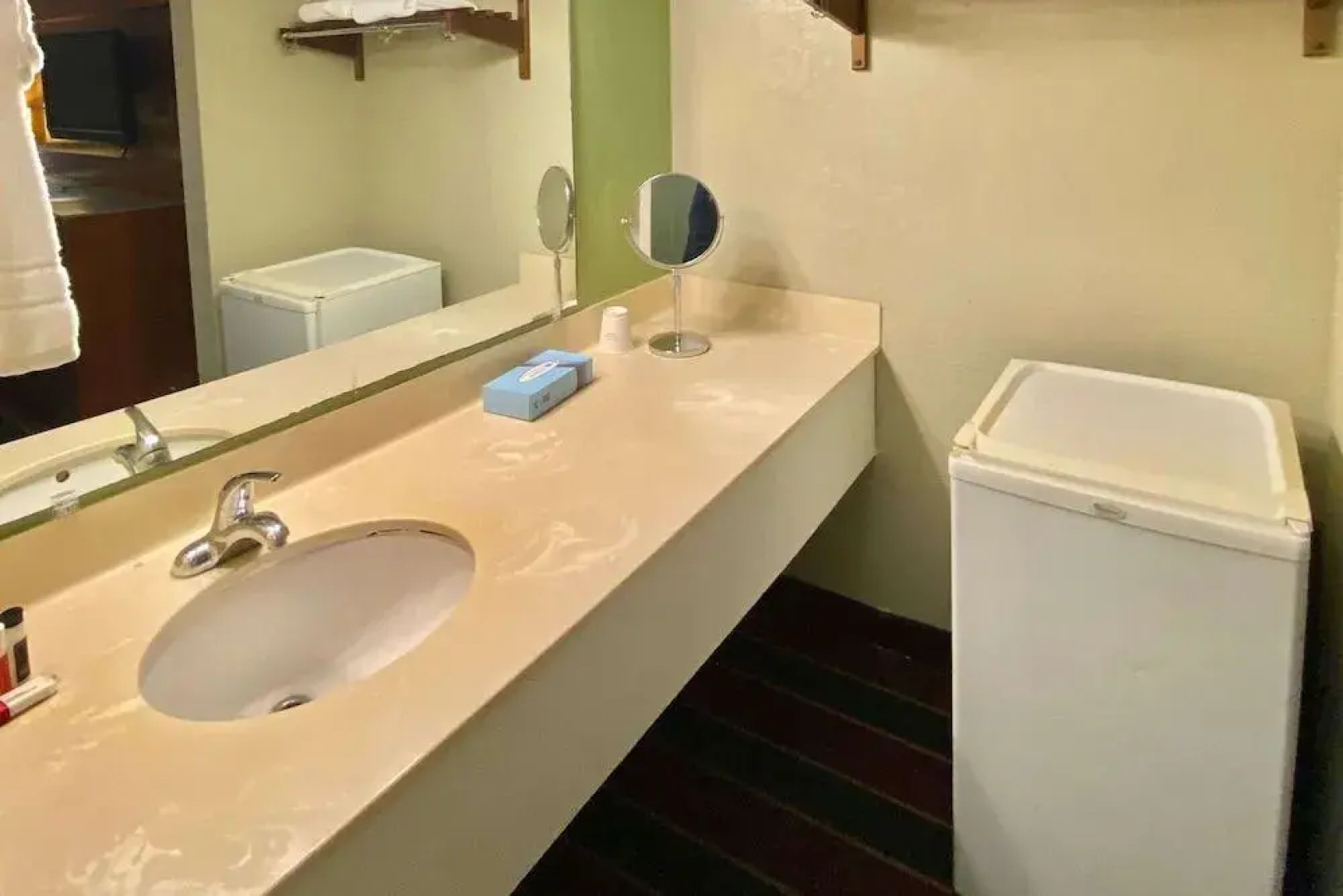 Motel 6 Forrest City AR