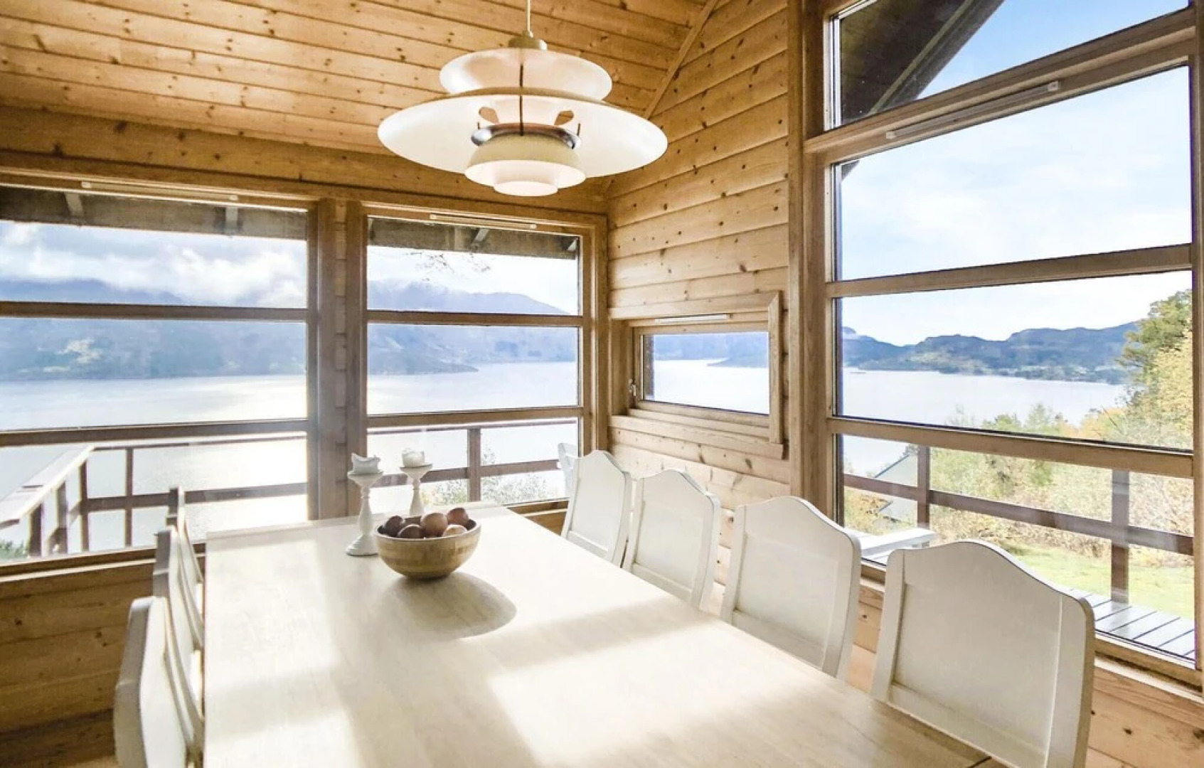 Nice Home in Norheimsund With 4 Bedrooms and Wifi