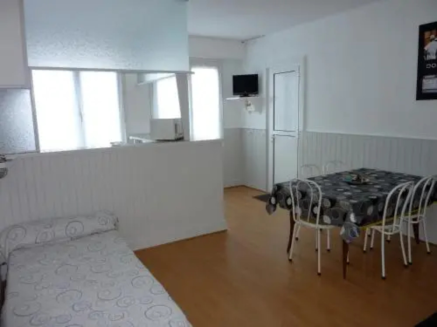 Hôtel-Résidence Le Grillon