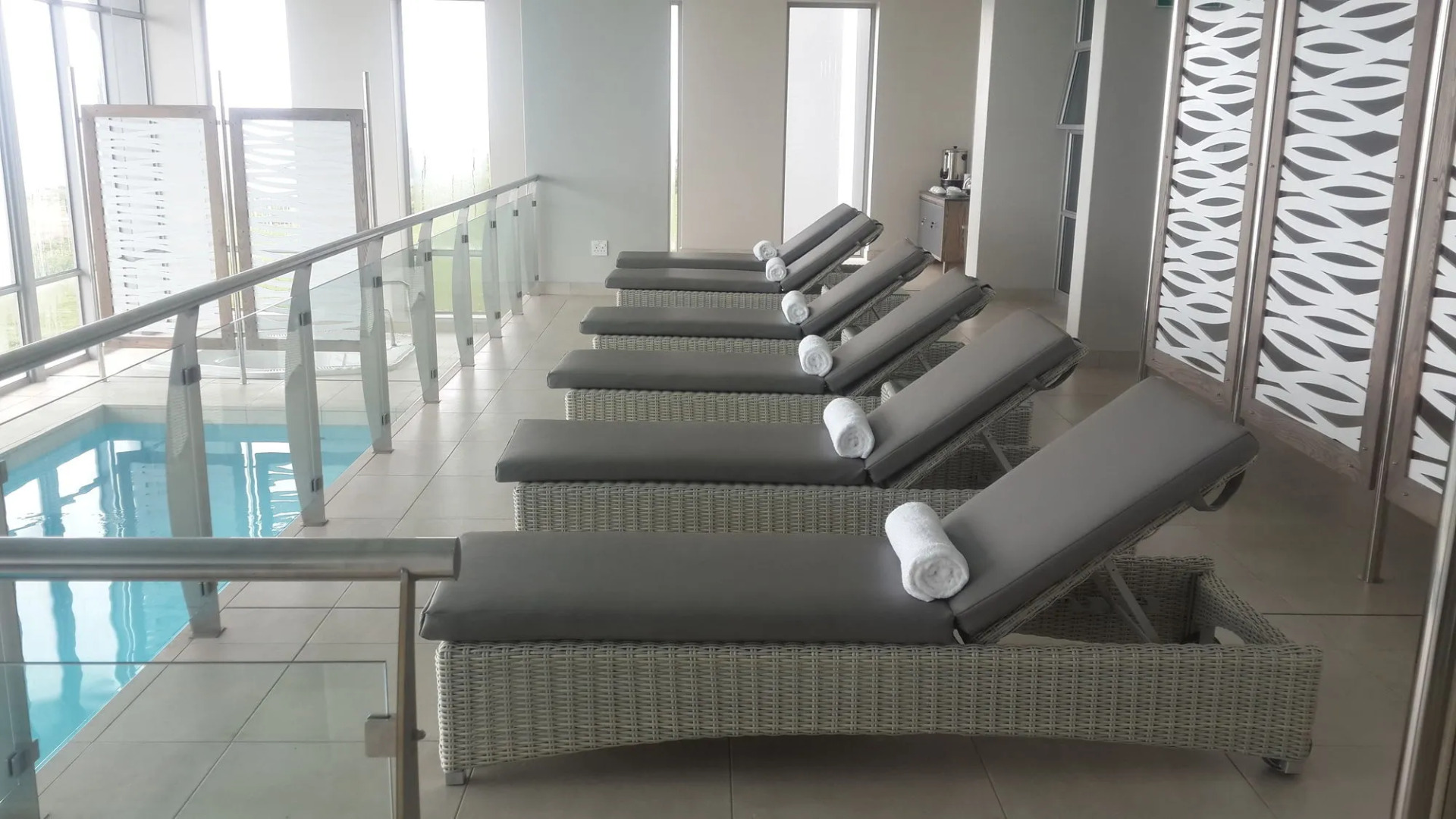 Lodge 93 Pinnacle Point Beach and Golf Resort