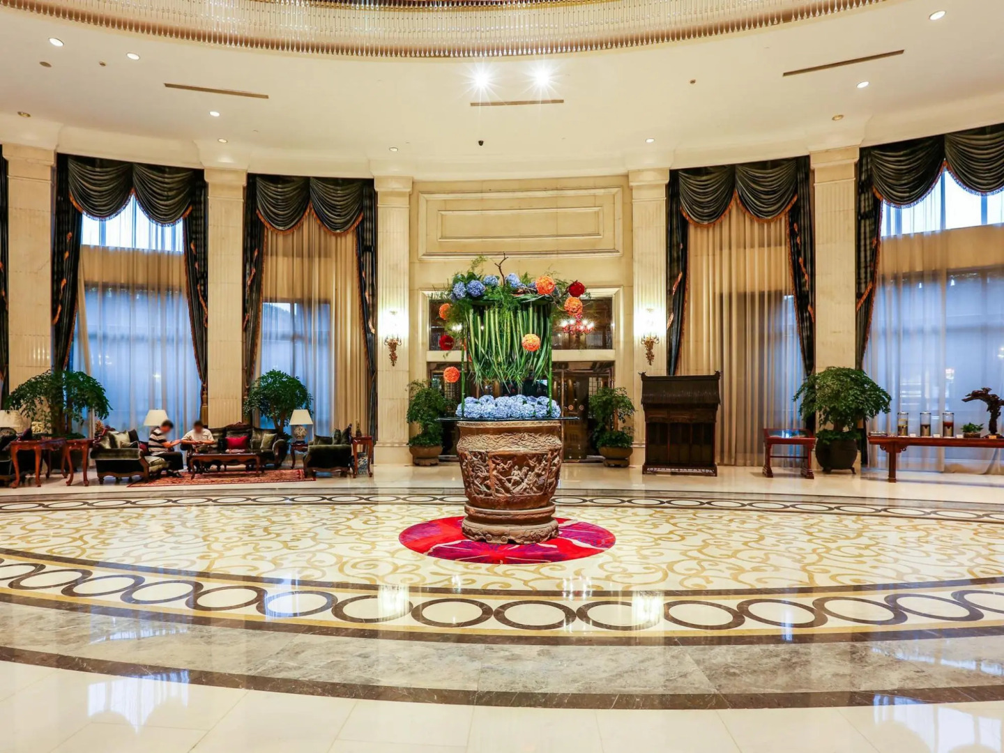 Sky Fortune Boutique Hotel