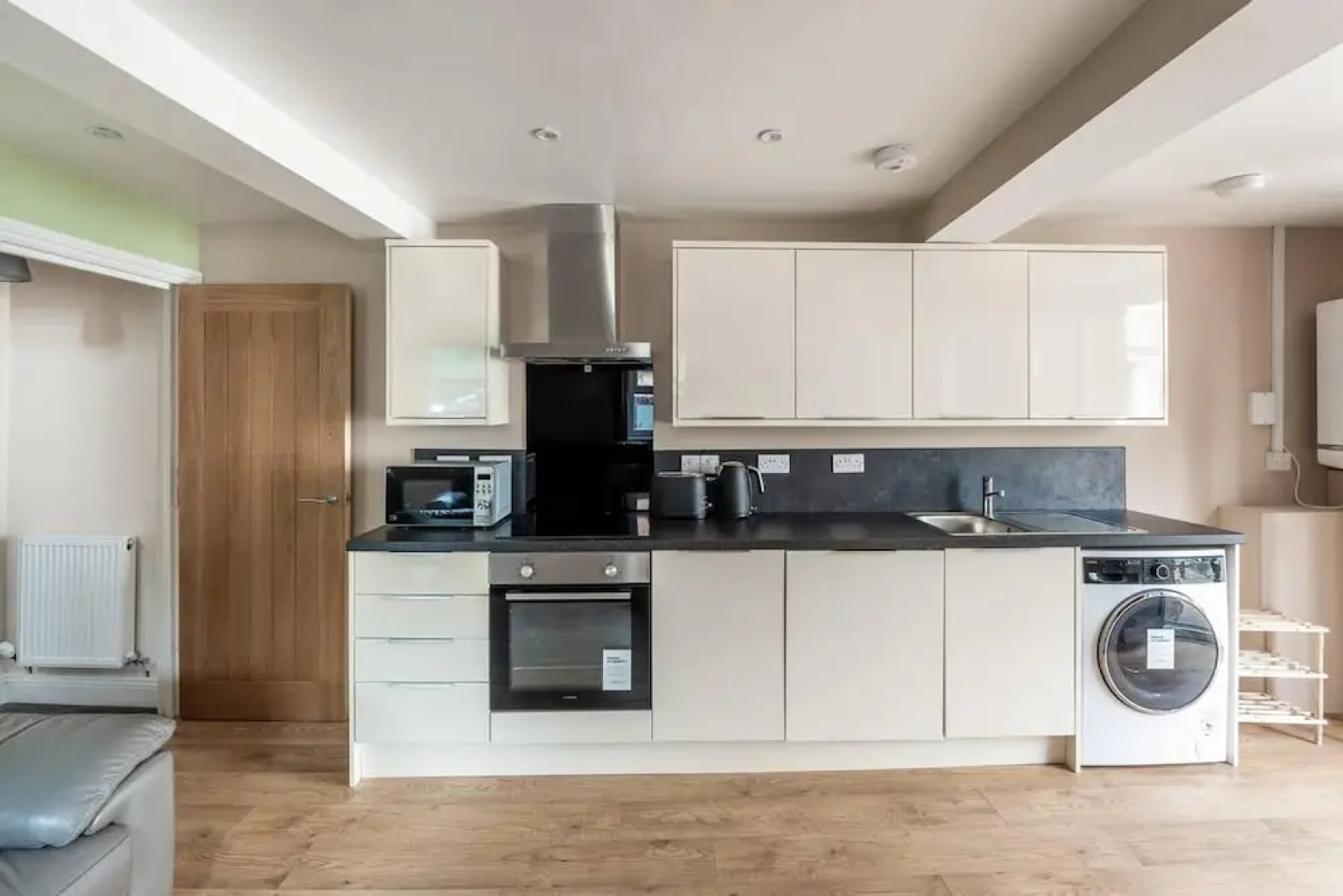 Beautiful 2-bed House in Egremont Milo's Place