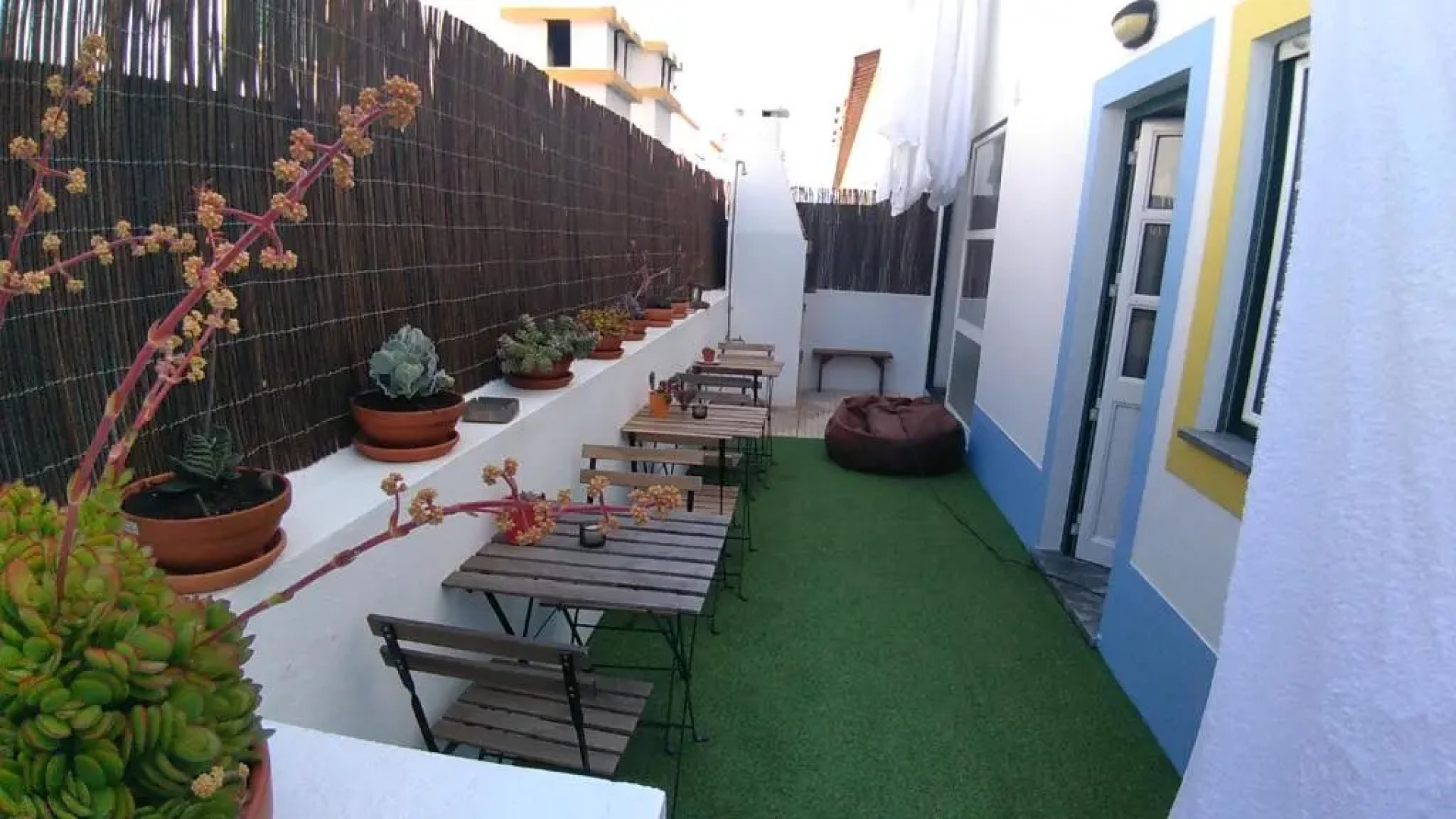 Almograve Beach Hostel