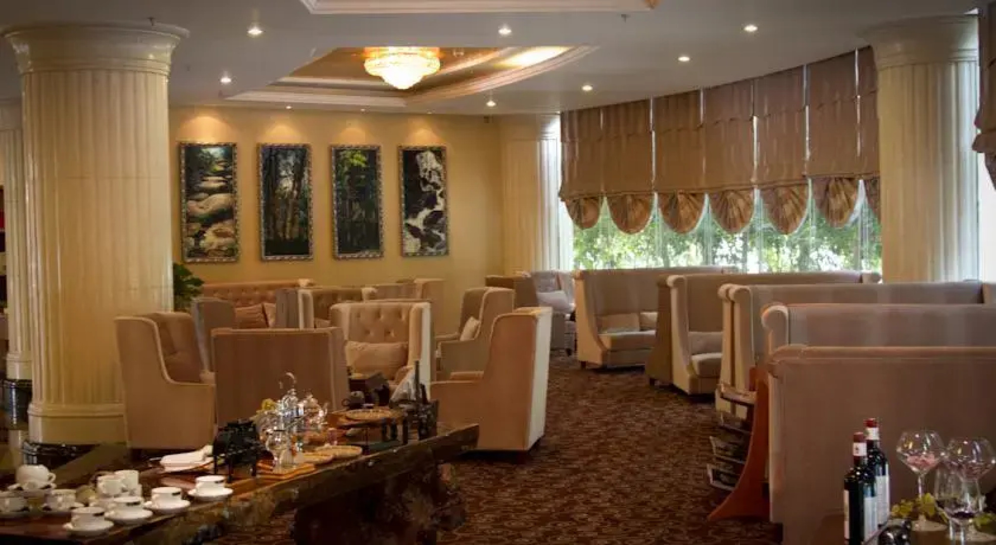 Puer Jingland Hotel
