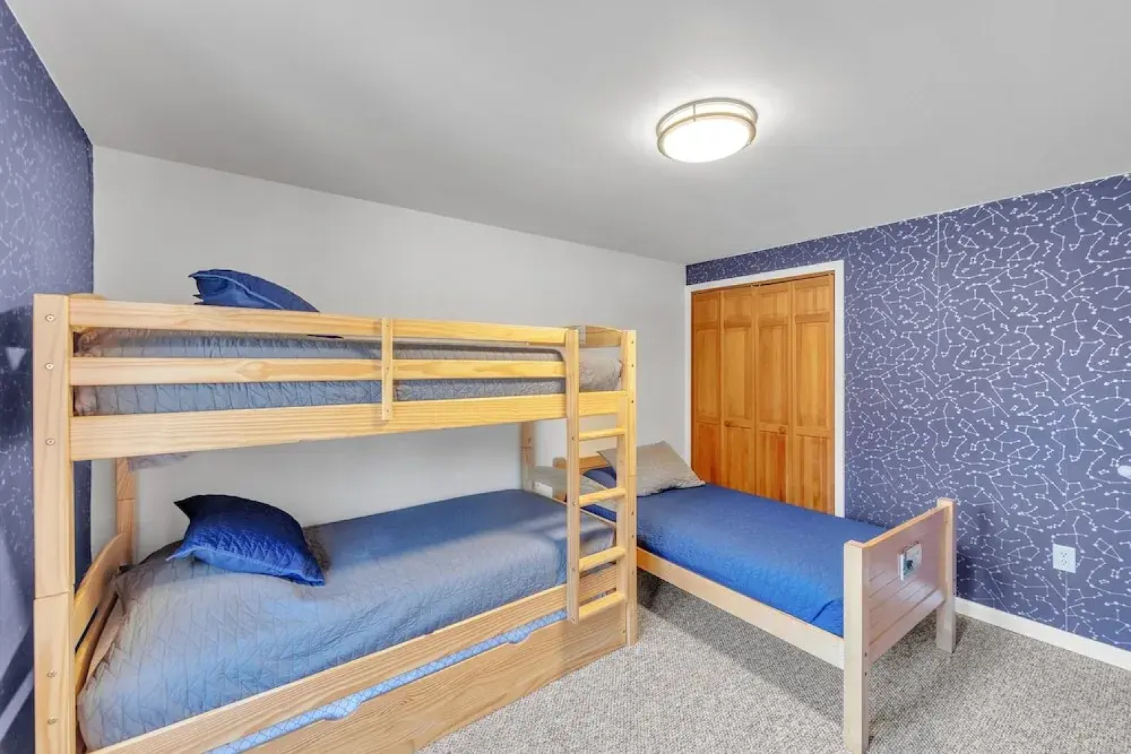 Rumor 39O - Upgraded Townhome With Woodsy Views 3 Bedroom Townhouse by The Summit at Gore Mountain