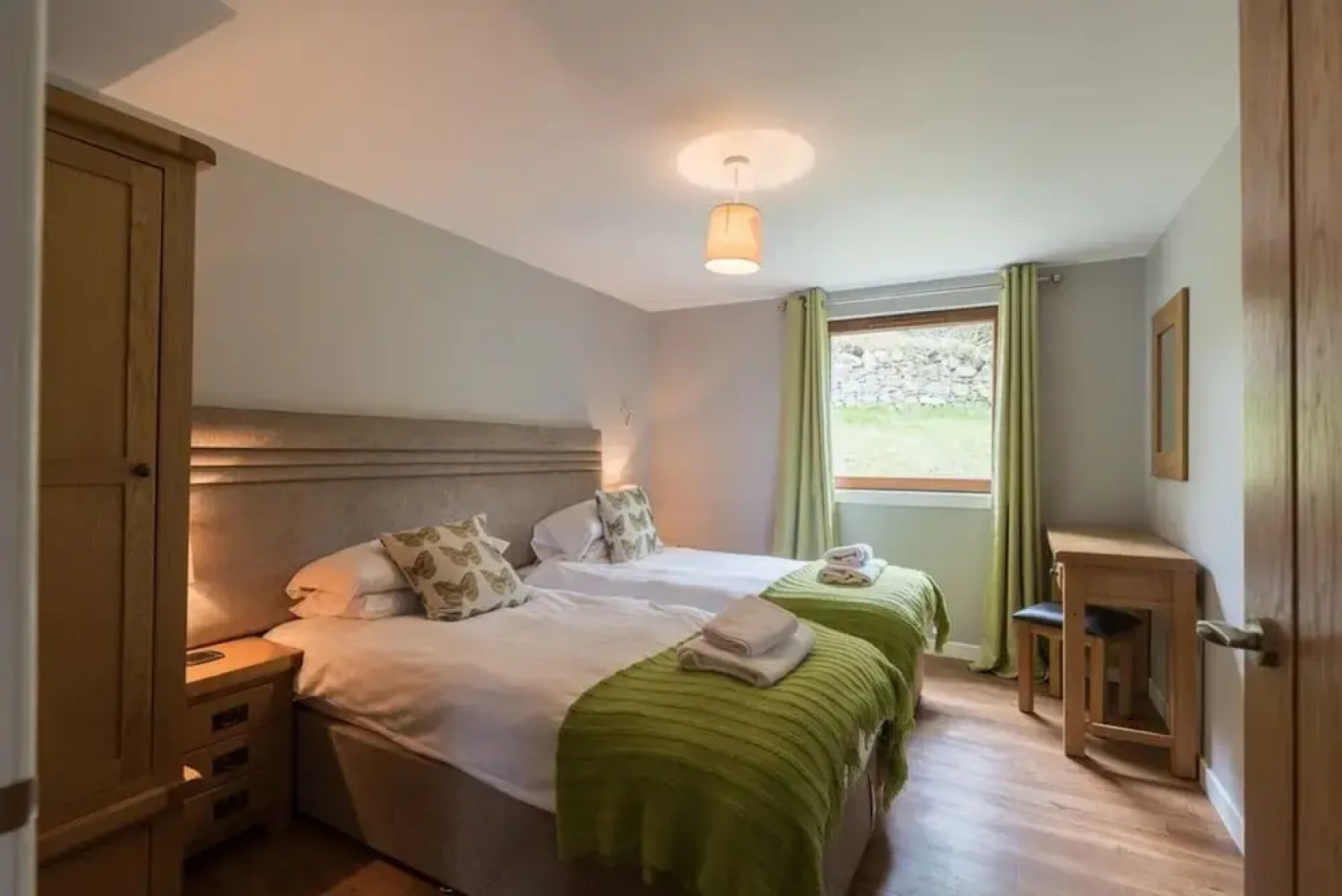 Lord Galloway 33, Newton Stewart