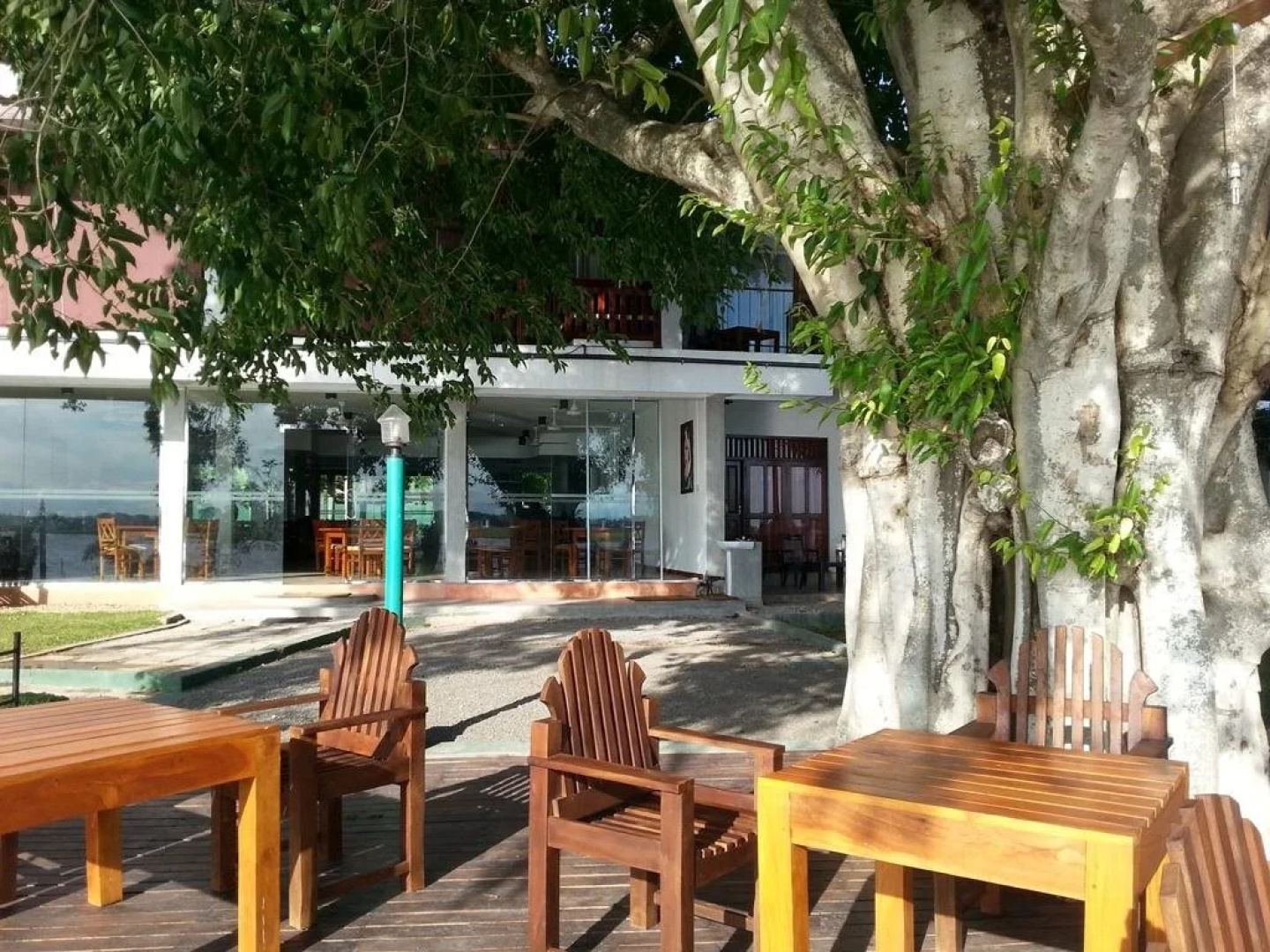 Lake Wind Hotel