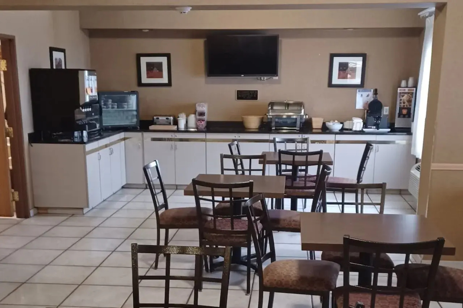 Wingate by Wyndham Pittsburgh/New Stanton