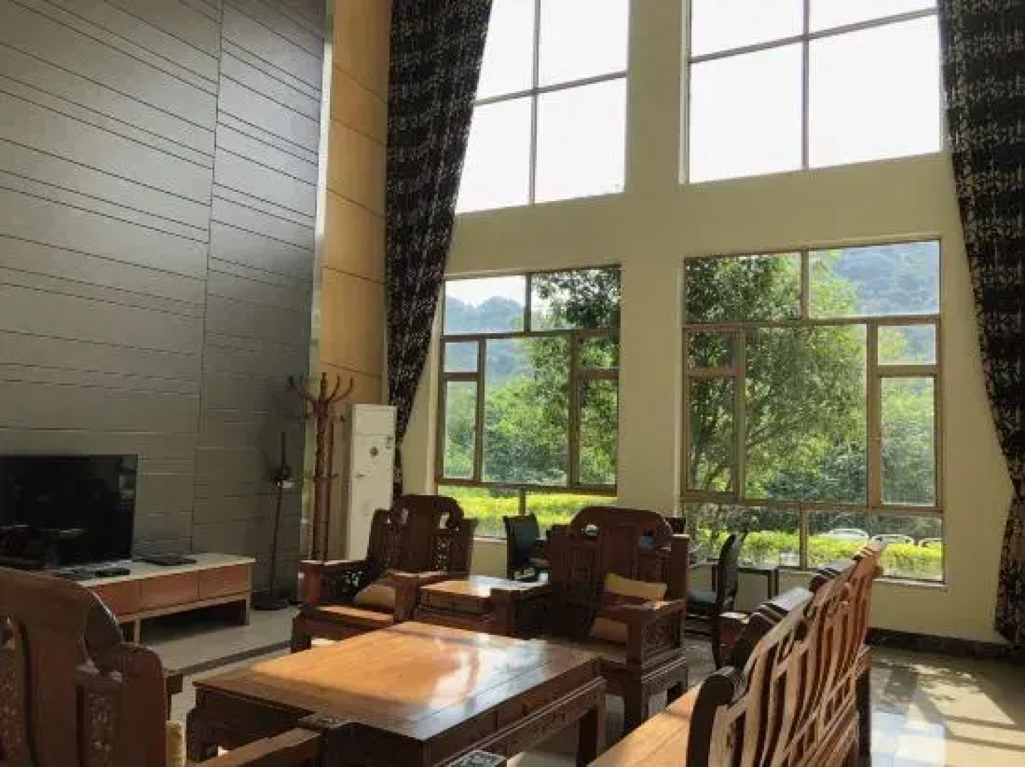 Caoxi Hot Spring Holiday Resort