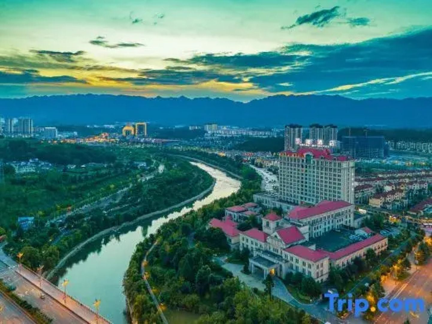 Royal Tulip Sheng Di Hotel-Zunyi