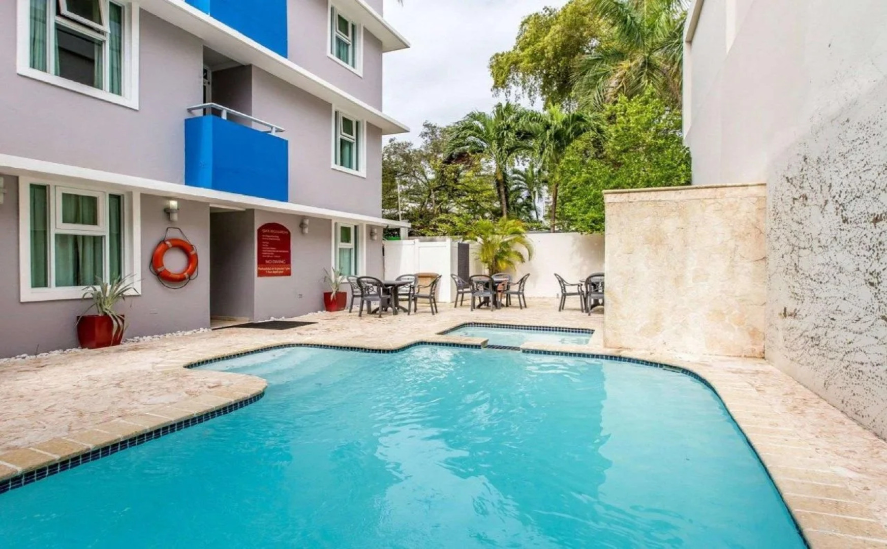 Le Consulat, An Ascend Collection Hotel