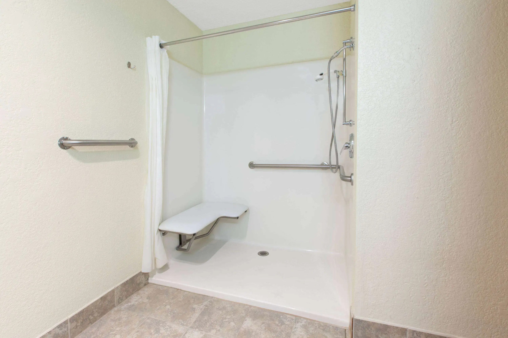 AmericInn by Wyndham Petoskey