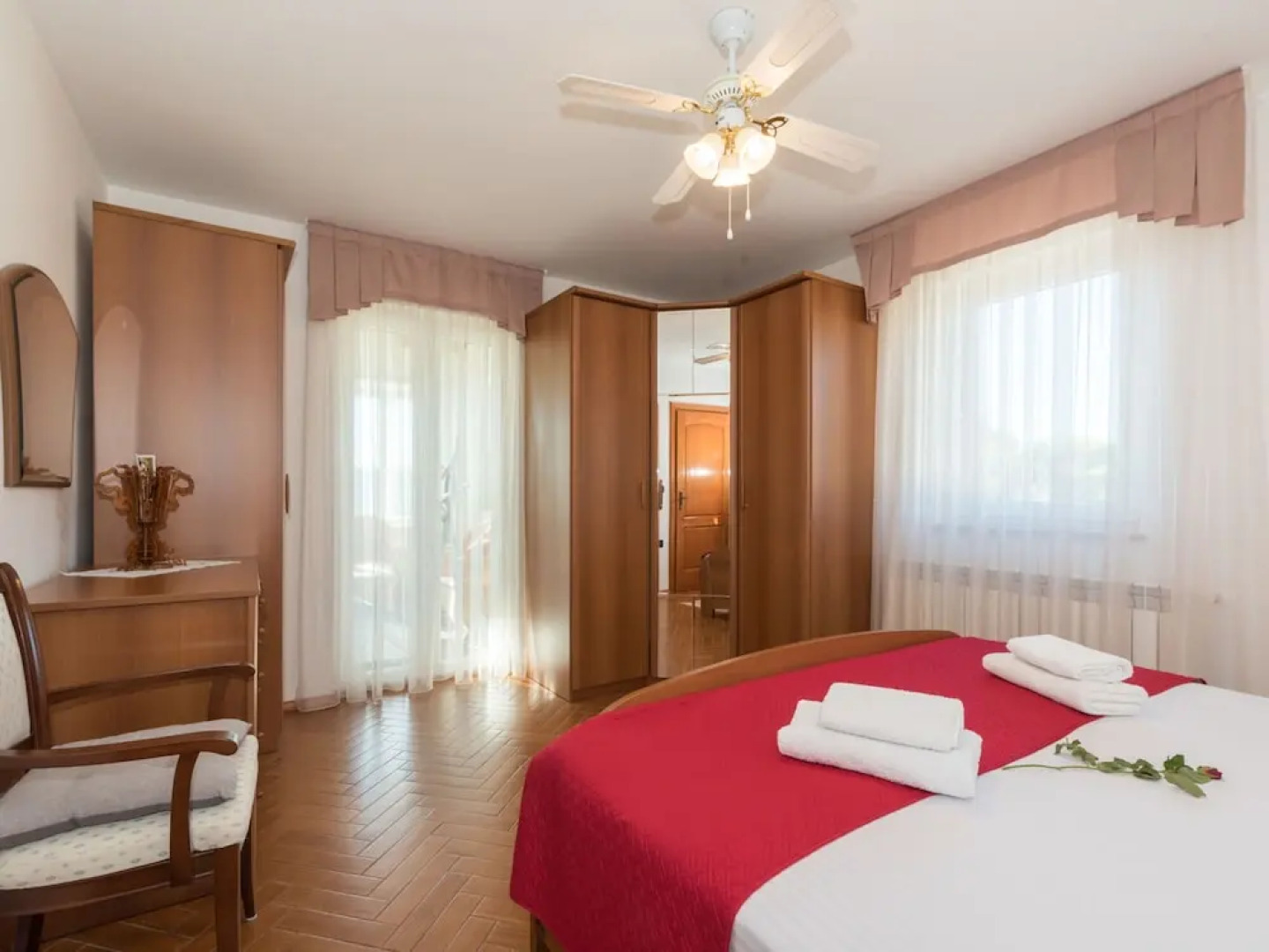 Spacious Holiday Home with Beautiful Sea View From All Parts of the House