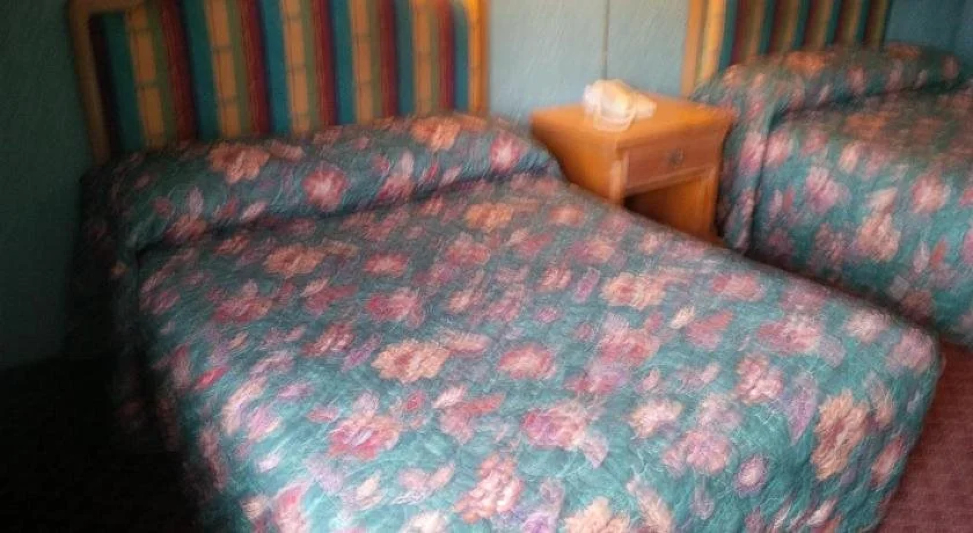 Pink Fountain Motor Inn